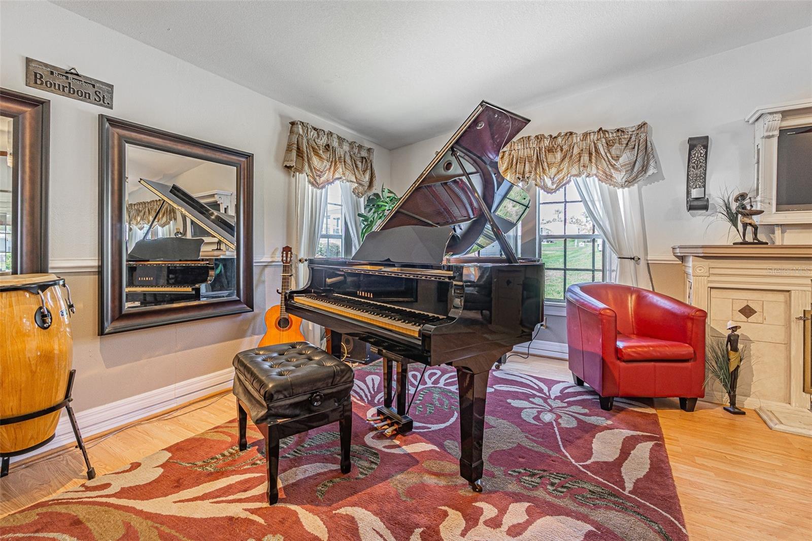 37627 LORENA AVE, ZEPHYRHILLS, FL, 33541