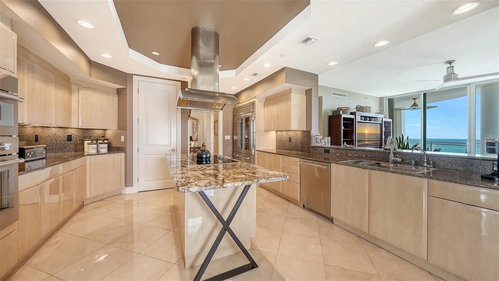 990 BLVD OF THE ARTS #604, SARASOTA, FL, 34236