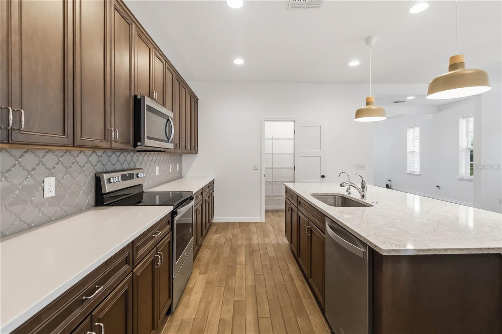 8210 NEMOURS PKWY, ORLANDO, FL, 32827