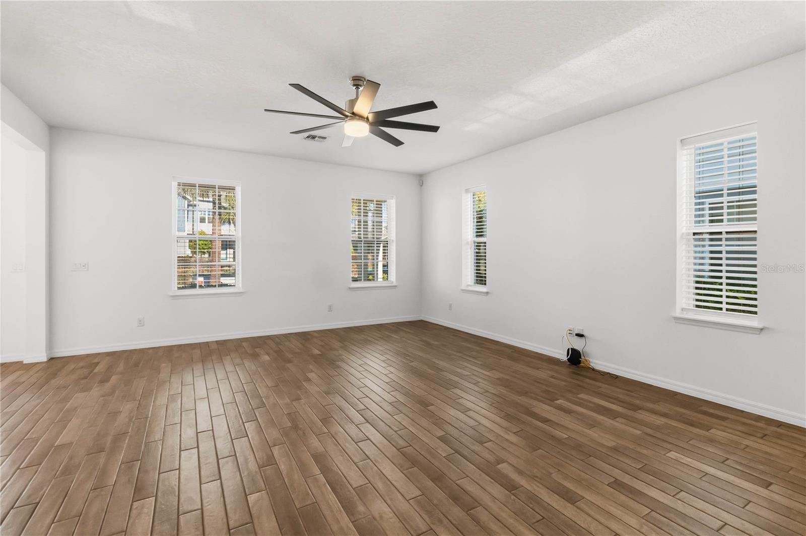 8210 NEMOURS PKWY, ORLANDO, FL, 32827