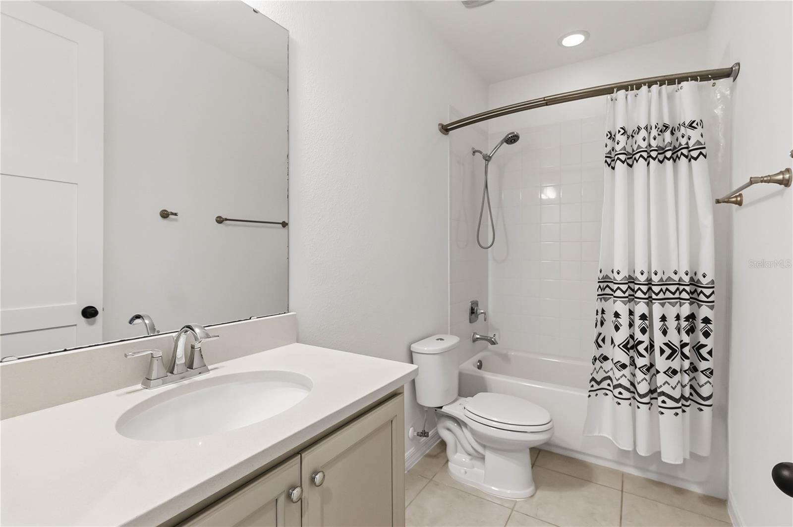 8210 NEMOURS PKWY, ORLANDO, FL, 32827