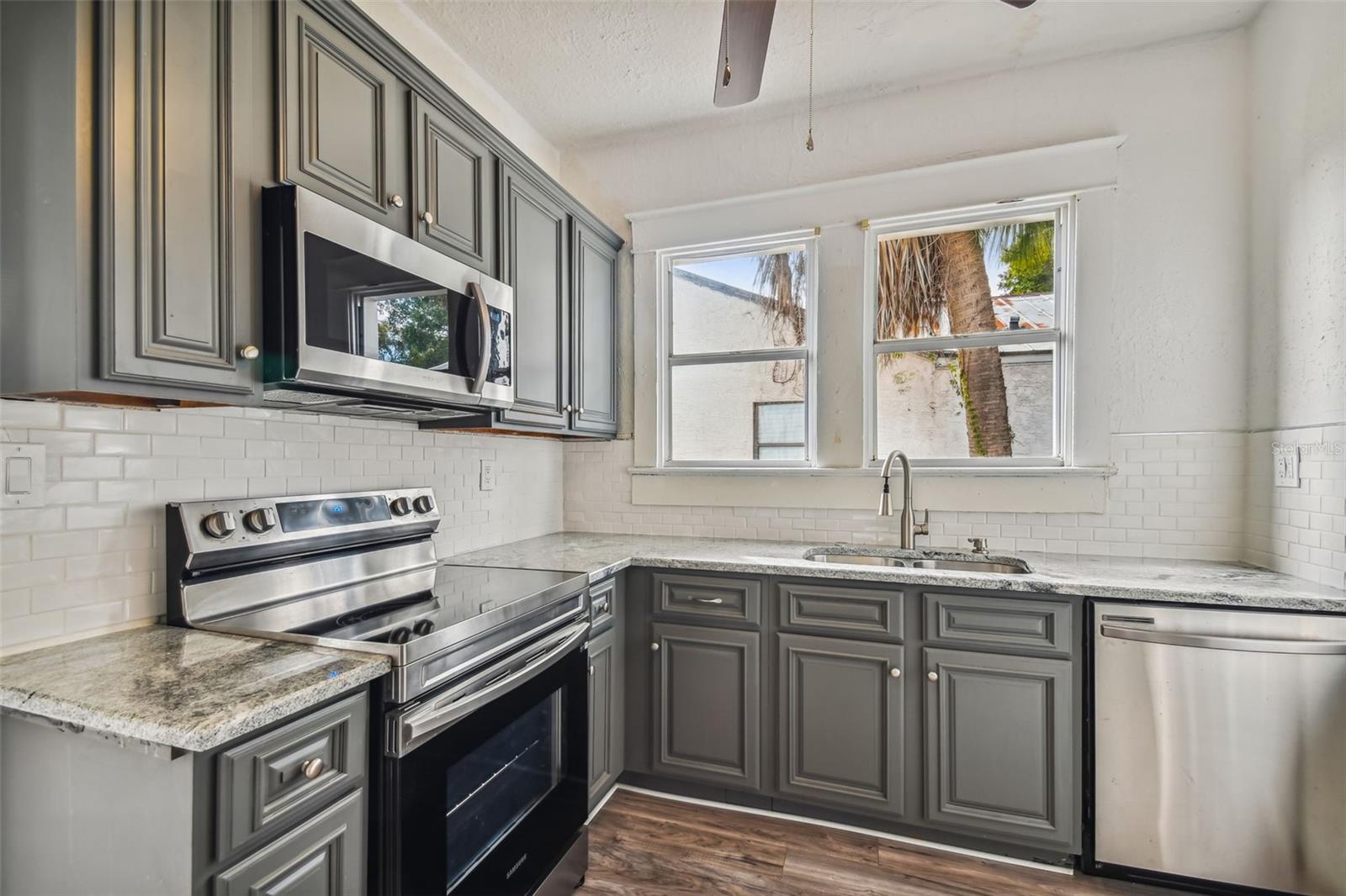 1913 W LEMON ST, TAMPA, FL, 33606