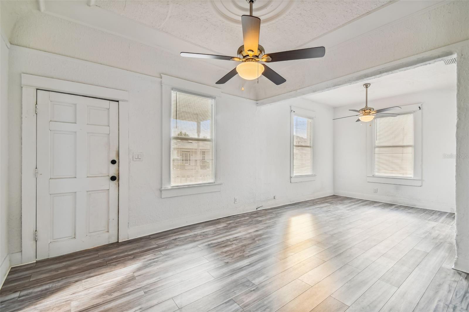 1913 W LEMON ST, TAMPA, FL, 33606