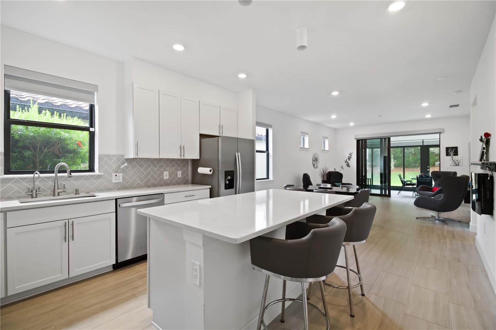 6713 ALSTEAD CIR, LAKEWOOD RANCH, FL, 34202