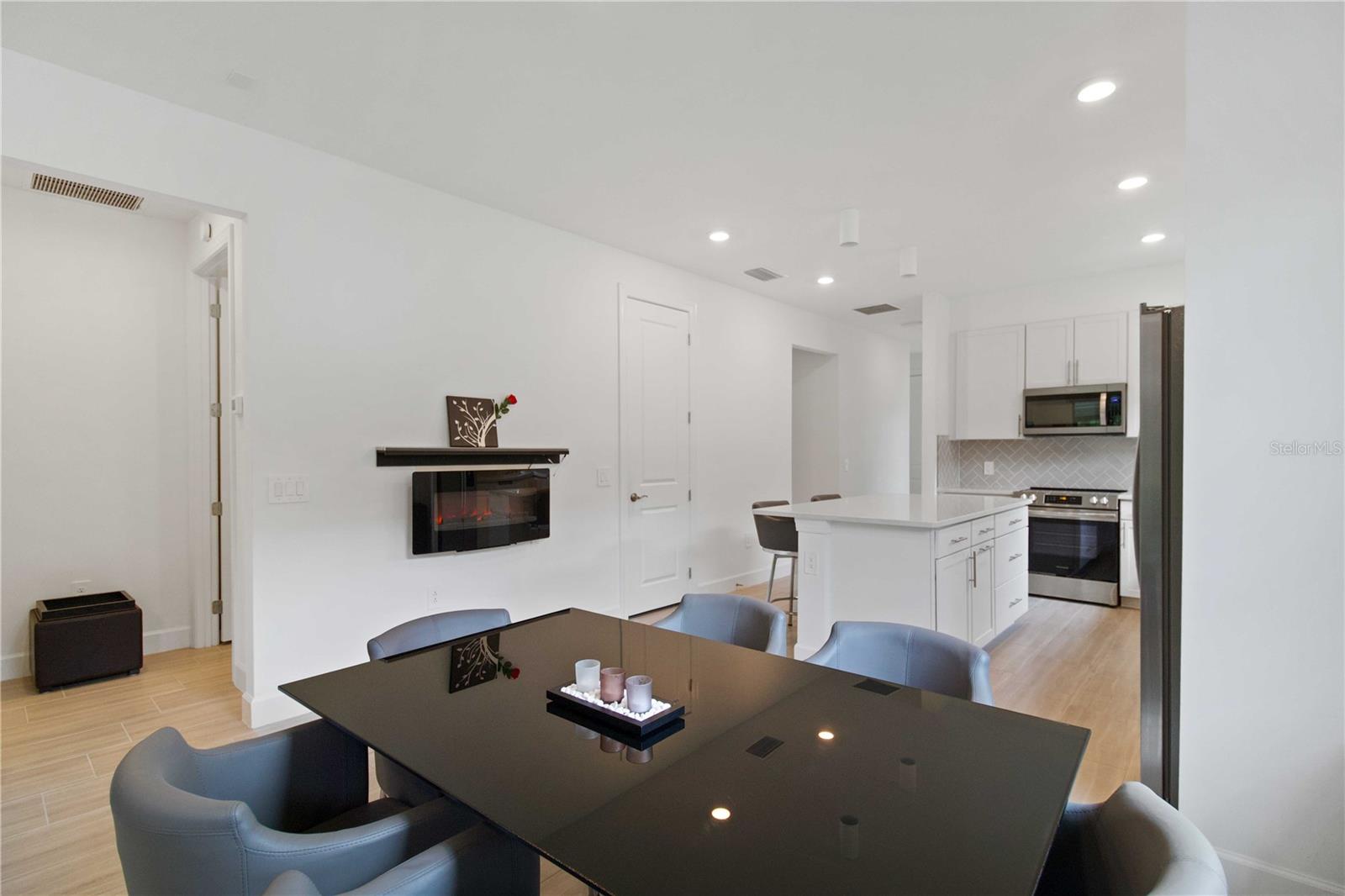 6713 ALSTEAD CIR, LAKEWOOD RANCH, FL, 34202