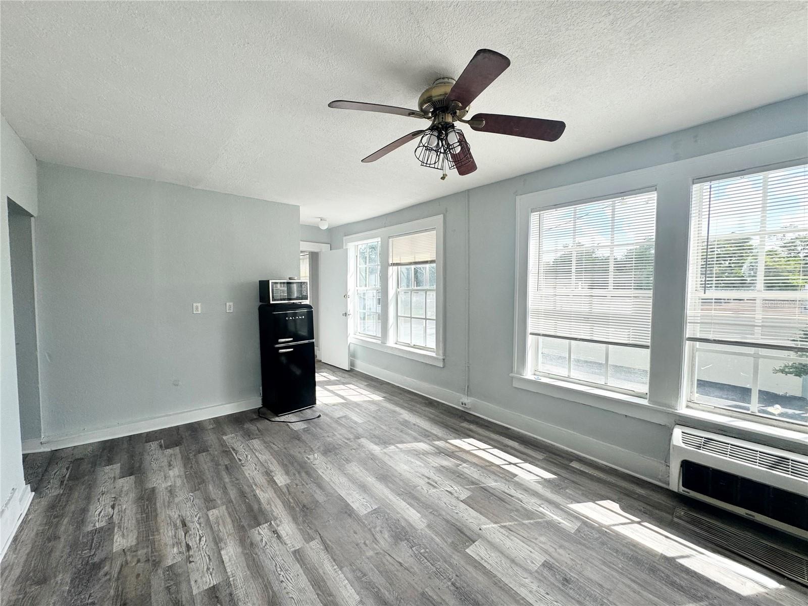 704 CORDOVA DR #4, ORLANDO, FL, 32804