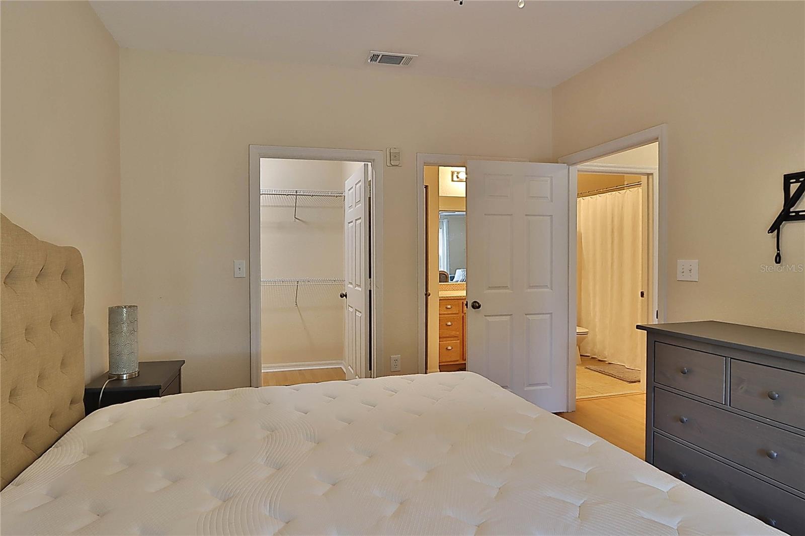 2407 COURTNEY MEADOWS CT #103, TAMPA, FL, 33619