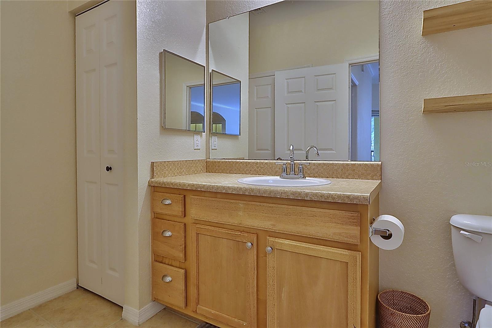 2407 COURTNEY MEADOWS CT #103, TAMPA, FL, 33619