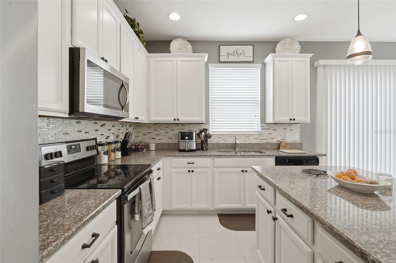 1226 E 10TH ST, APOPKA, FL, 32703