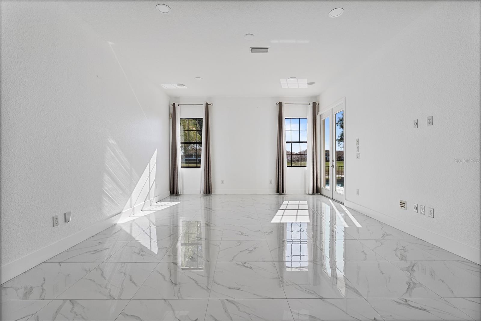 13019 WOODFORD ST, ORLANDO, FL, 32832