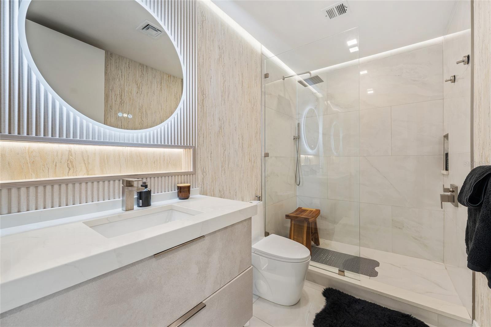 150 E ROBINSON ST #601, ORLANDO, FL, 32801