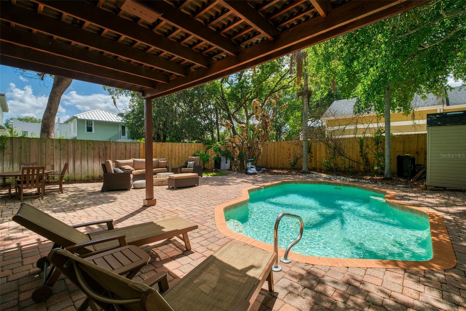 122 N HYER AVE, ORLANDO, FL, 32801