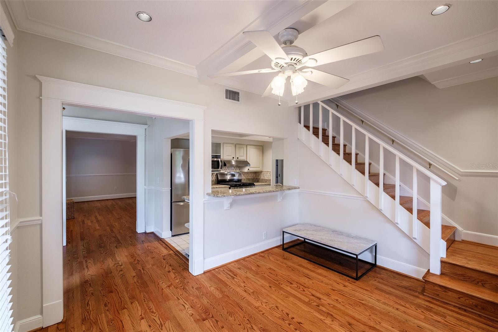 122 N HYER AVE, ORLANDO, FL, 32801