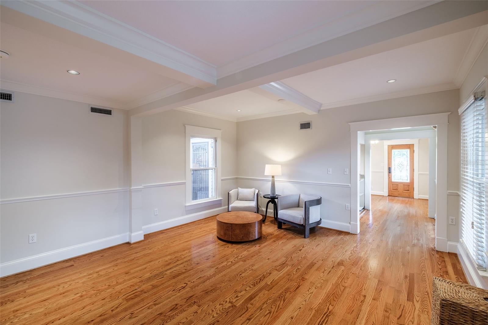 122 N HYER AVE, ORLANDO, FL, 32801