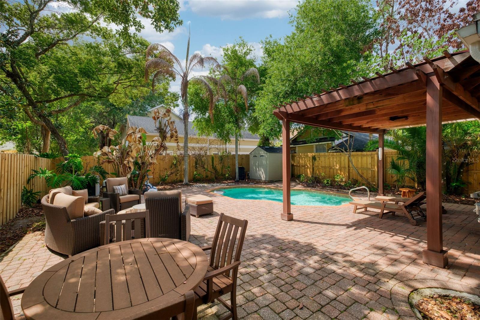 122 N HYER AVE, ORLANDO, FL, 32801