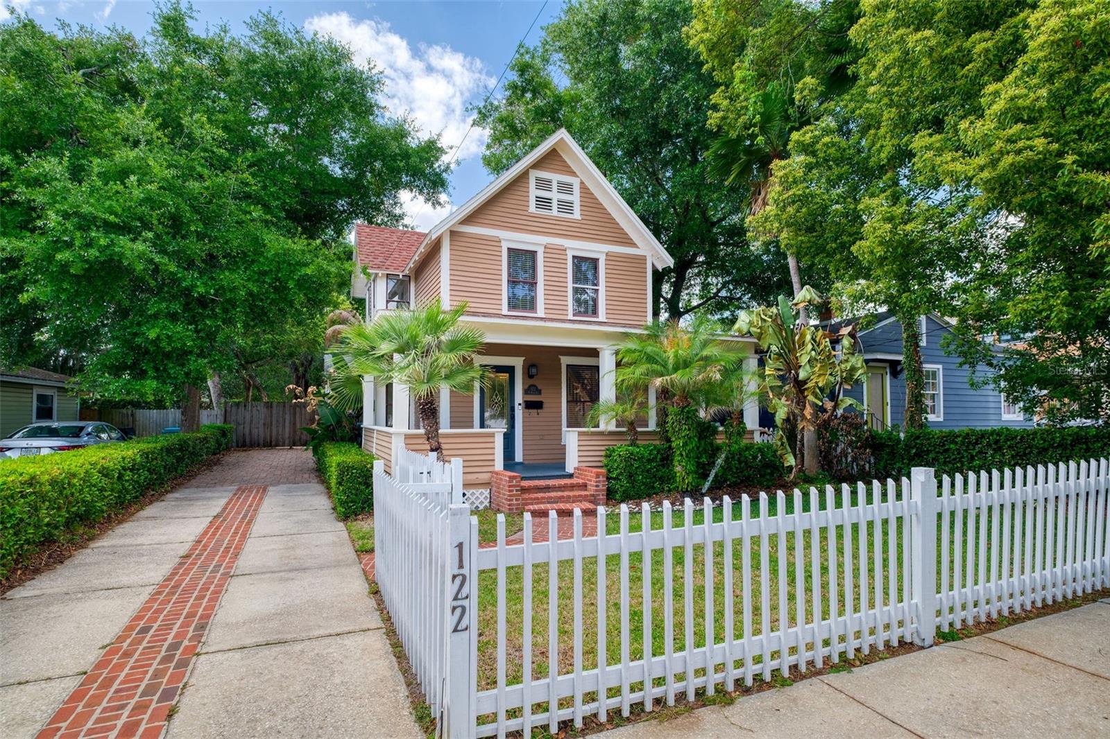 122 N HYER AVE, ORLANDO, FL, 32801