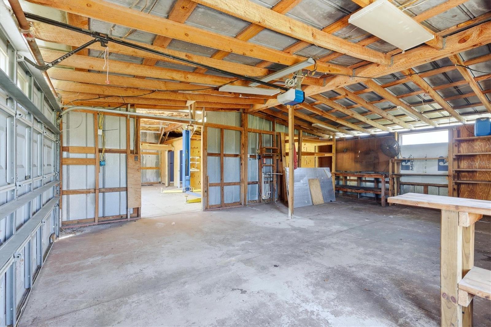 30981 SINGLETARY RD, MYAKKA CITY, FL, 34251