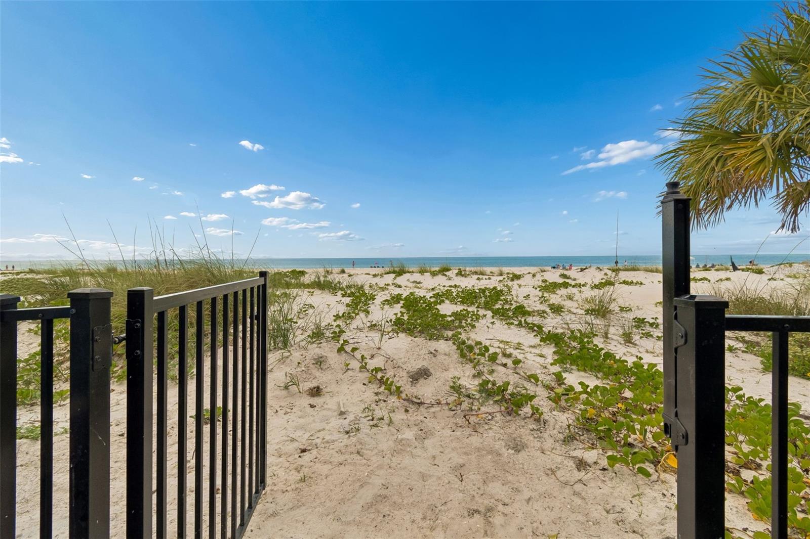 930 ELDORADO AVE, CLEARWATER BEACH, FL, 33767