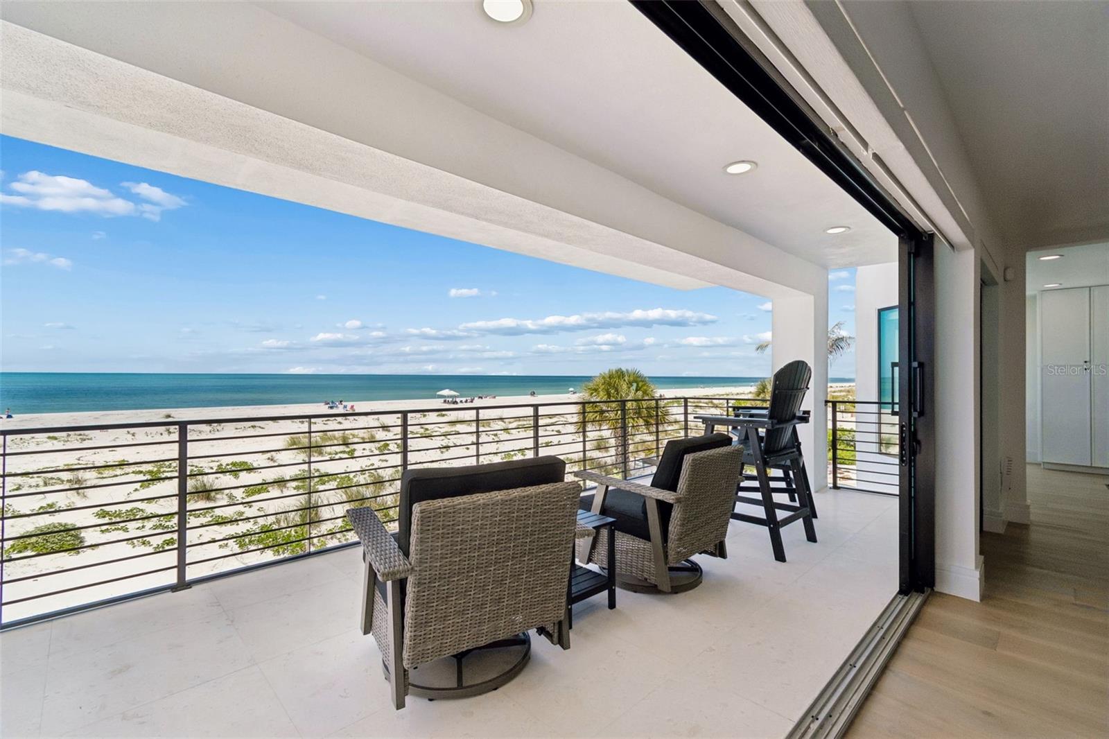 930 ELDORADO AVE, CLEARWATER BEACH, FL, 33767