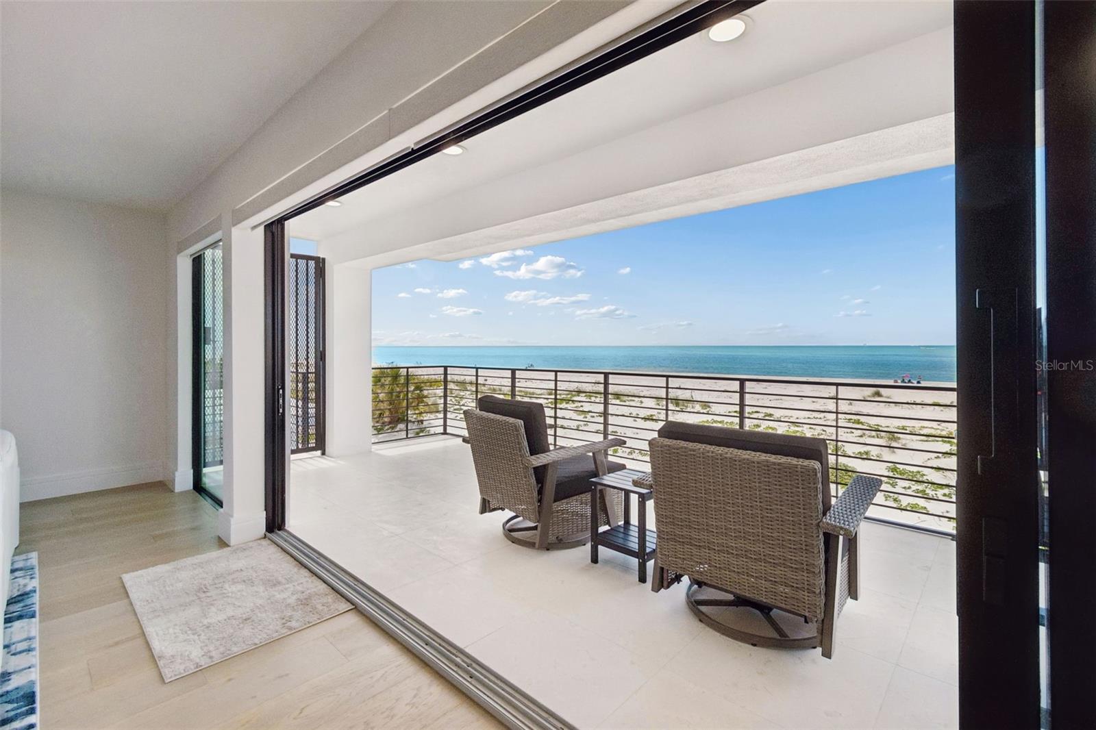 930 ELDORADO AVE, CLEARWATER BEACH, FL, 33767