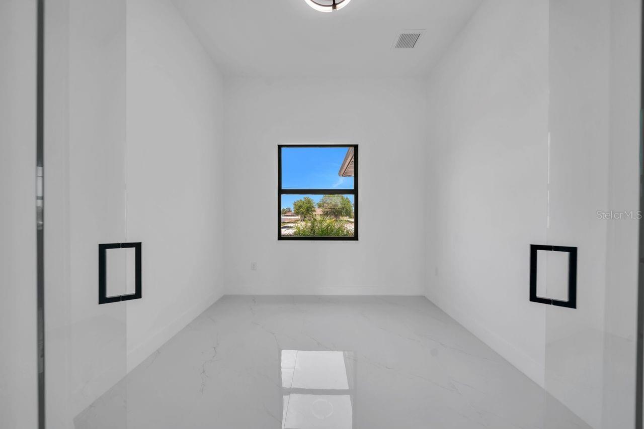 3901 3RD ST SW, LEHIGH ACRES, FL, 33976