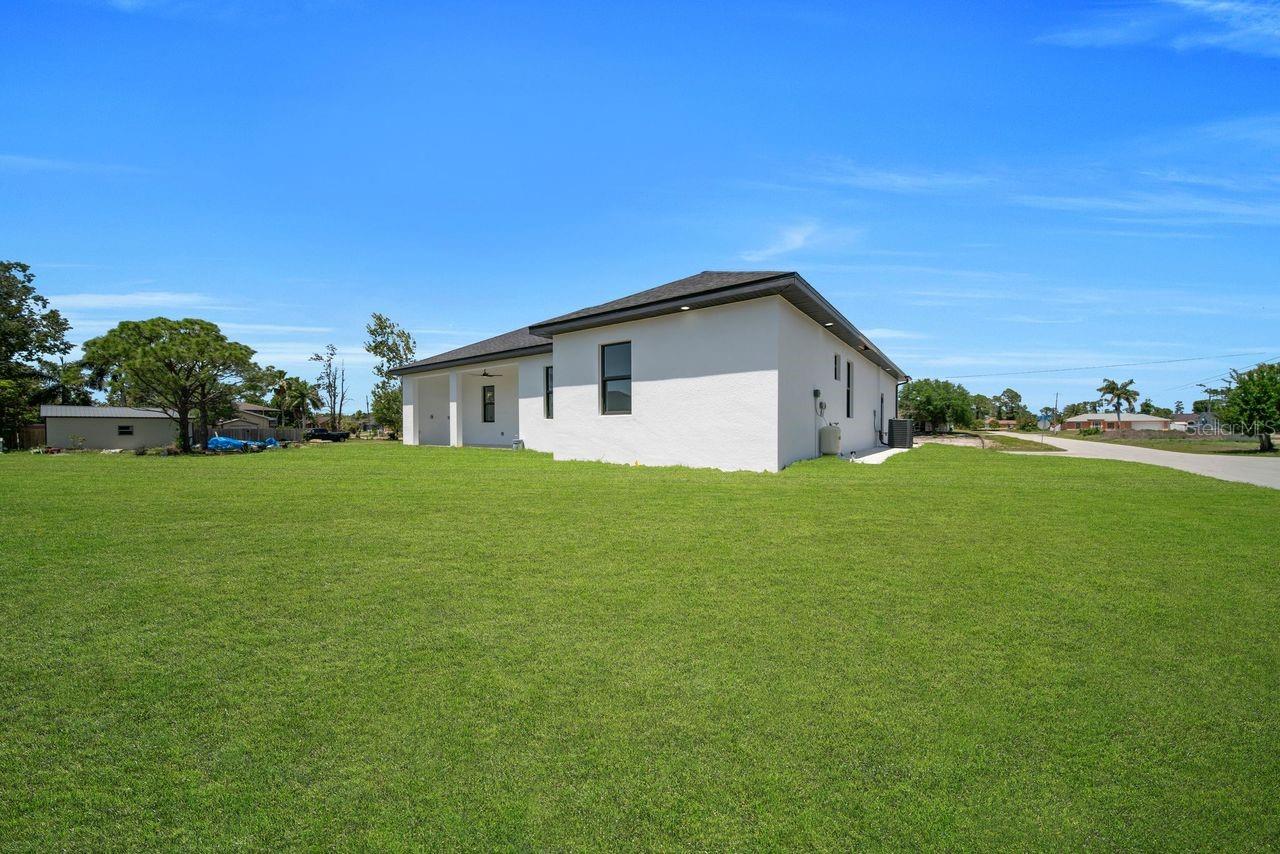 3901 3RD ST SW, LEHIGH ACRES, FL, 33976