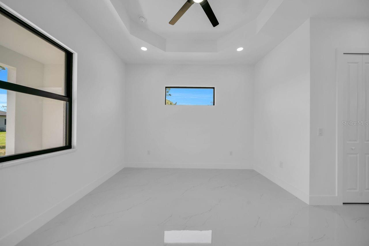 3901 3RD ST SW, LEHIGH ACRES, FL, 33976