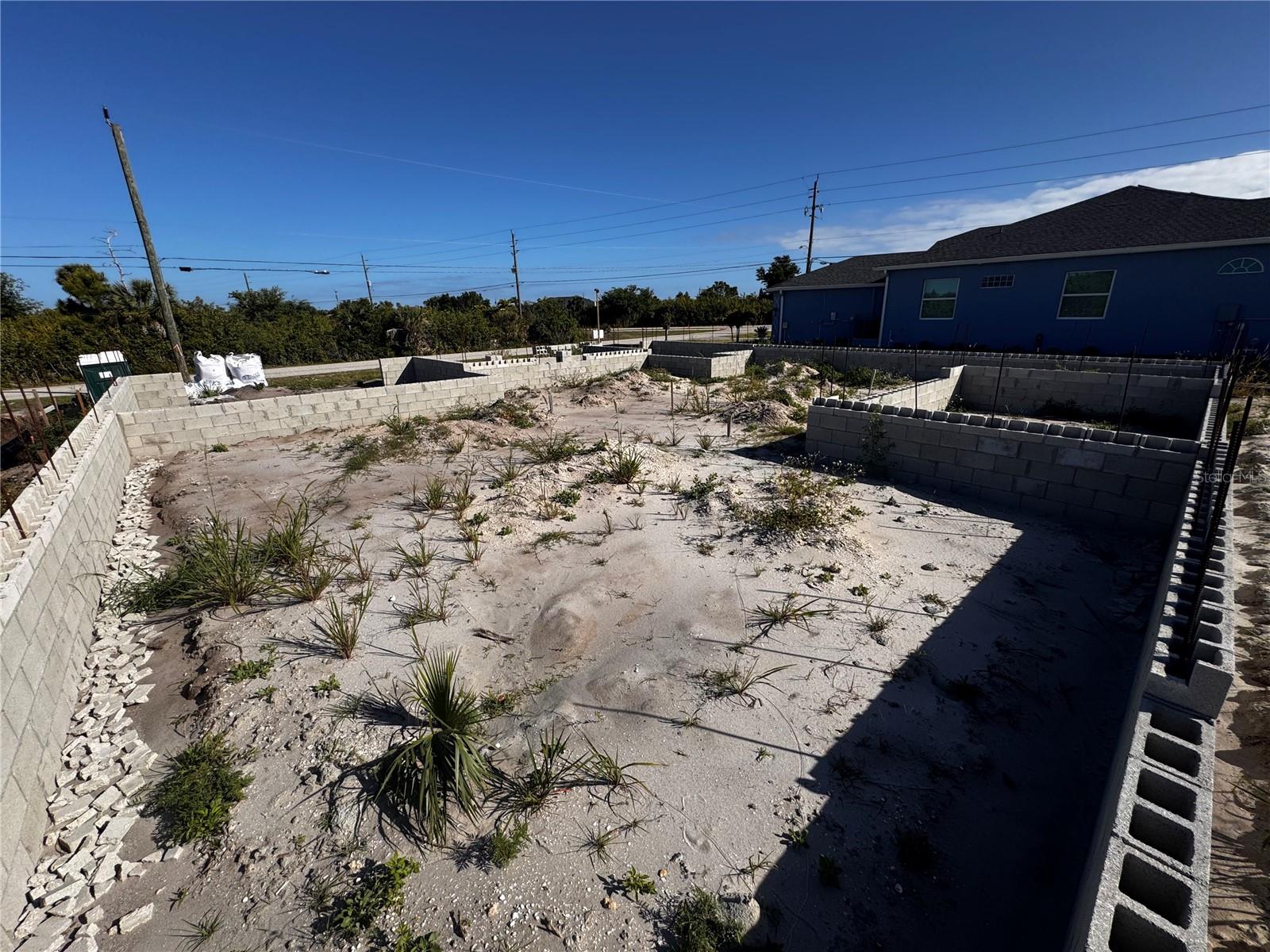 8618 SANTA CRUZ DR, PORT CHARLOTTE, FL, 33981