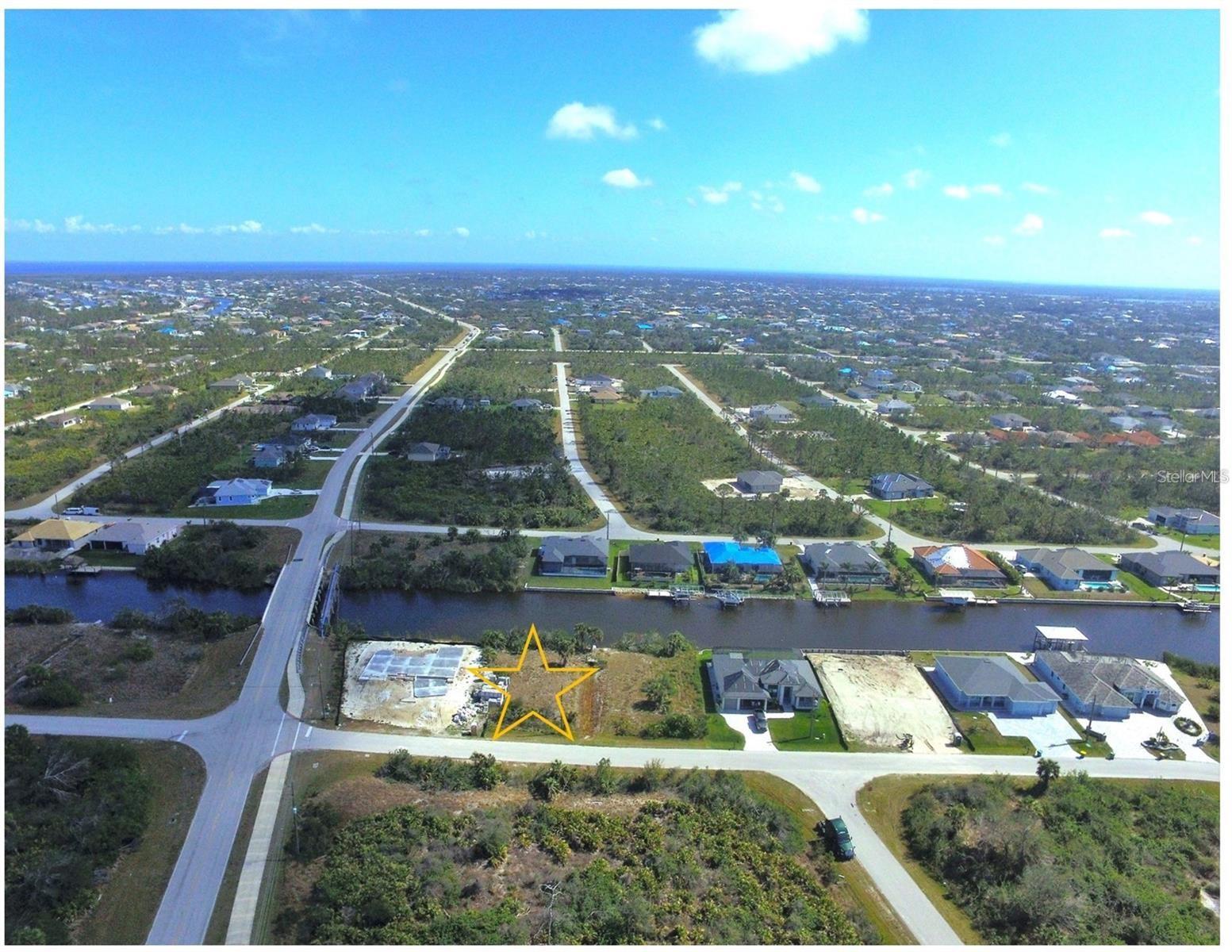 8618 SANTA CRUZ DR, PORT CHARLOTTE, FL, 33981