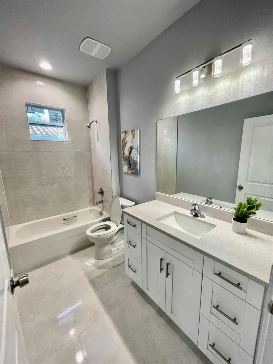 8503 N 17TH ST, TAMPA, FL, 33604