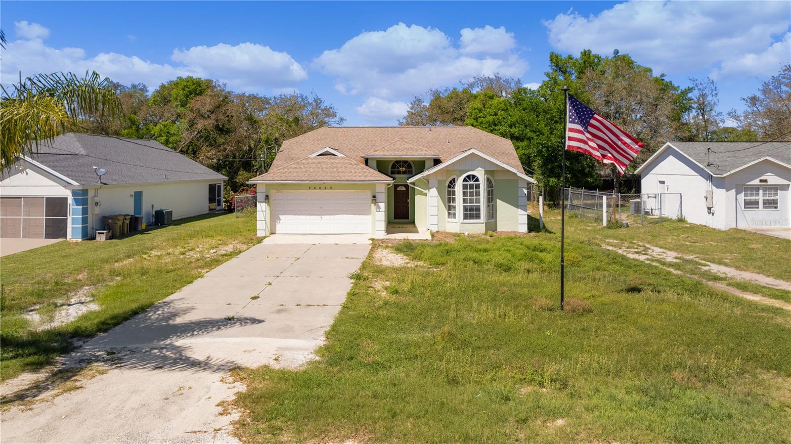 40045 PALM ST, LADY LAKE, FL, 32159