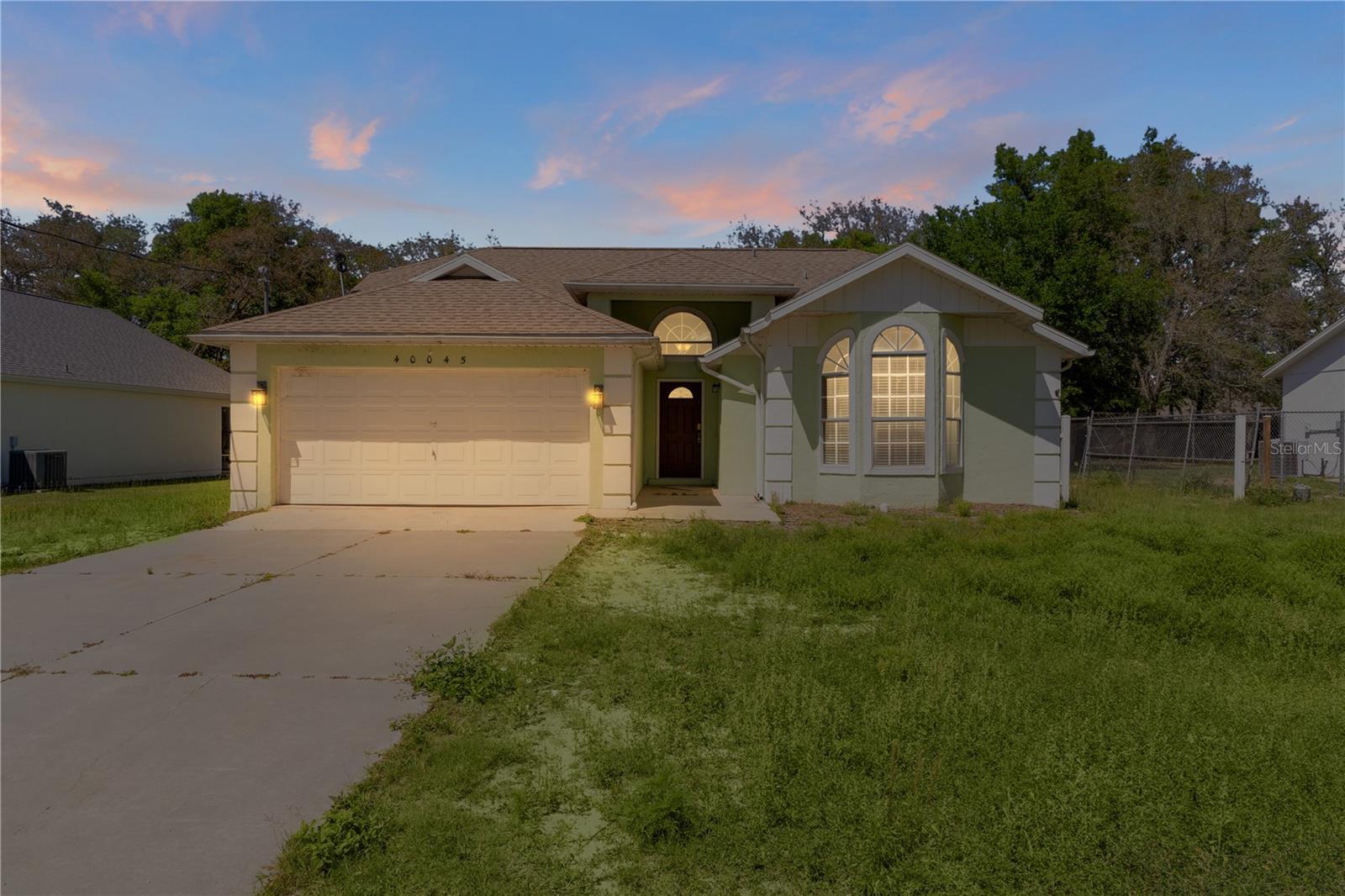 40045 PALM ST, LADY LAKE, FL, 32159