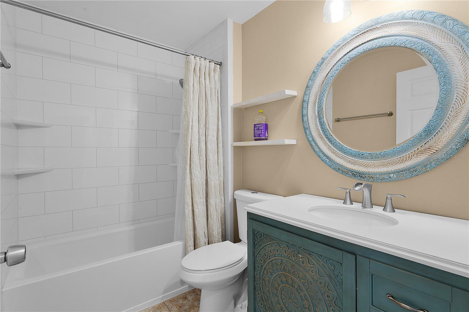 40045 PALM ST, LADY LAKE, FL, 32159