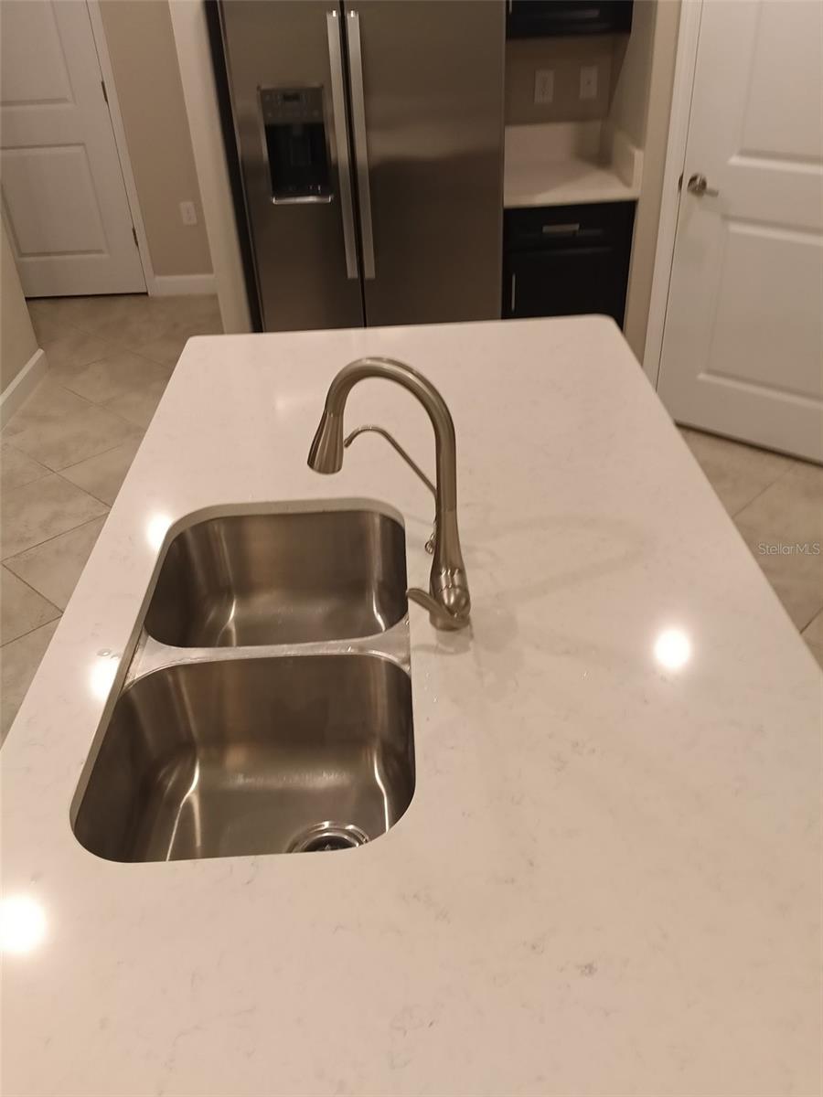 10274 ECHO DOCK LOOP, SAN ANTONIO, FL, 33576