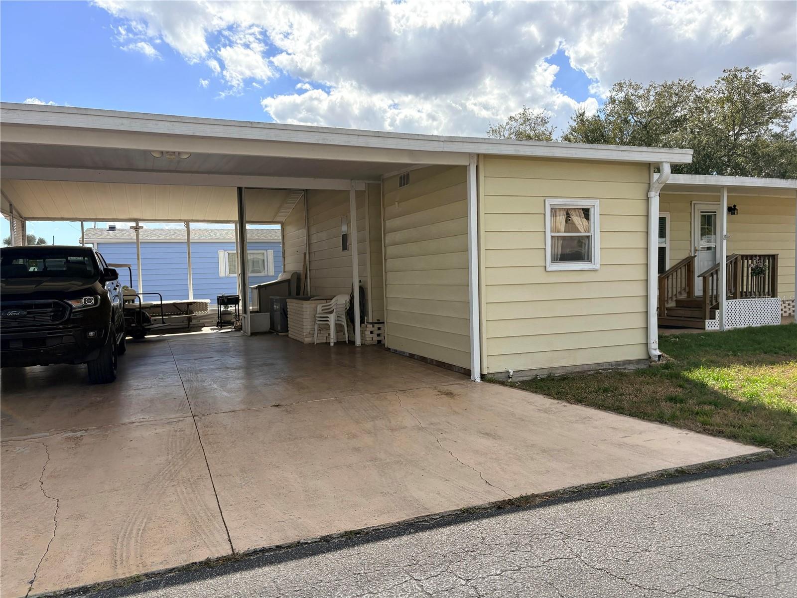 3170 RUNNING DEER DR, NORTH FORT MYERS, FL, 33917