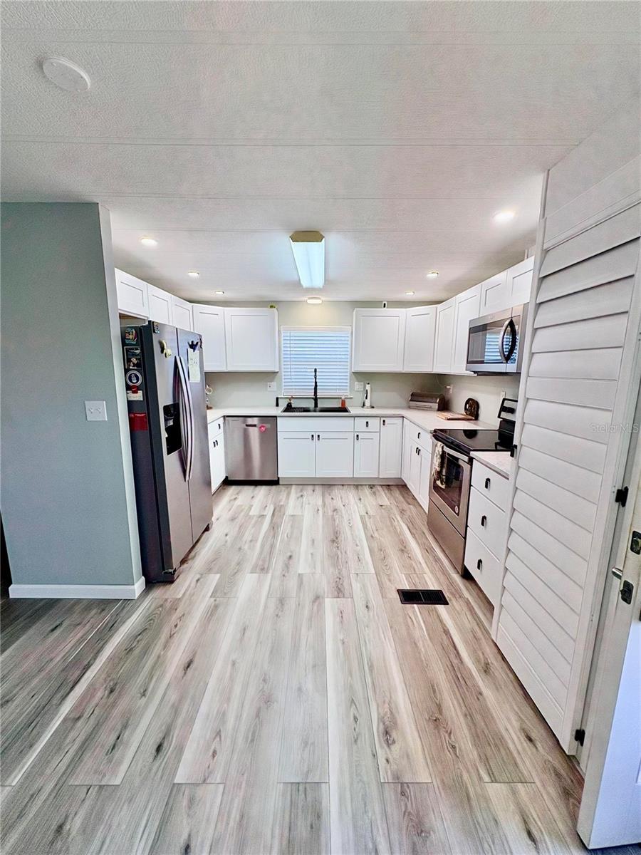 3170 RUNNING DEER DR, NORTH FORT MYERS, FL, 33917