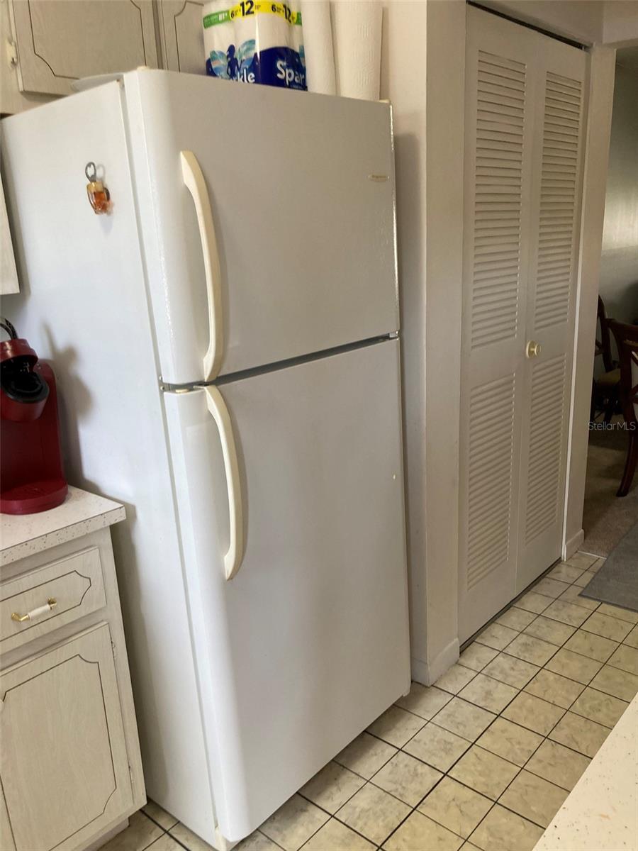 5660 80TH ST N #B107, ST PETERSBURG, FL, 33709