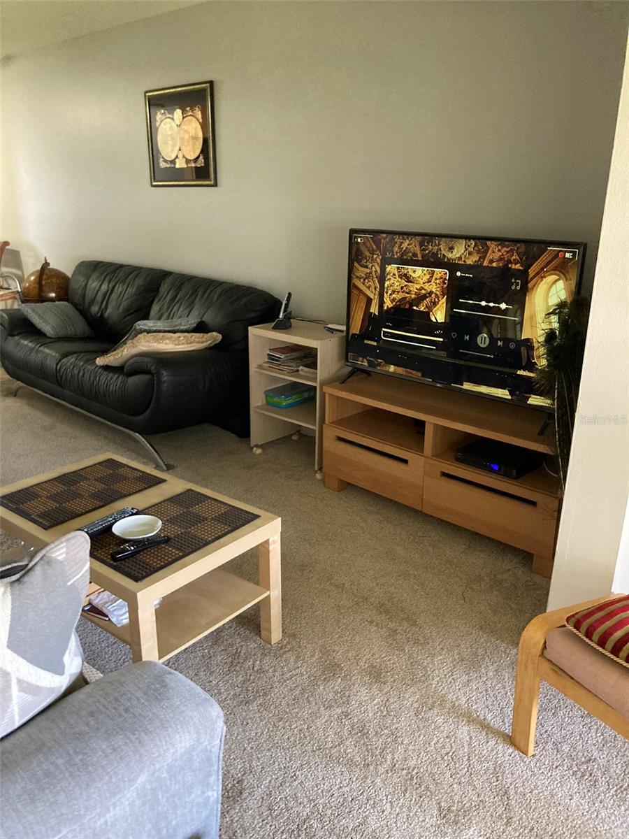 5660 80TH ST N #B107, ST PETERSBURG, FL, 33709