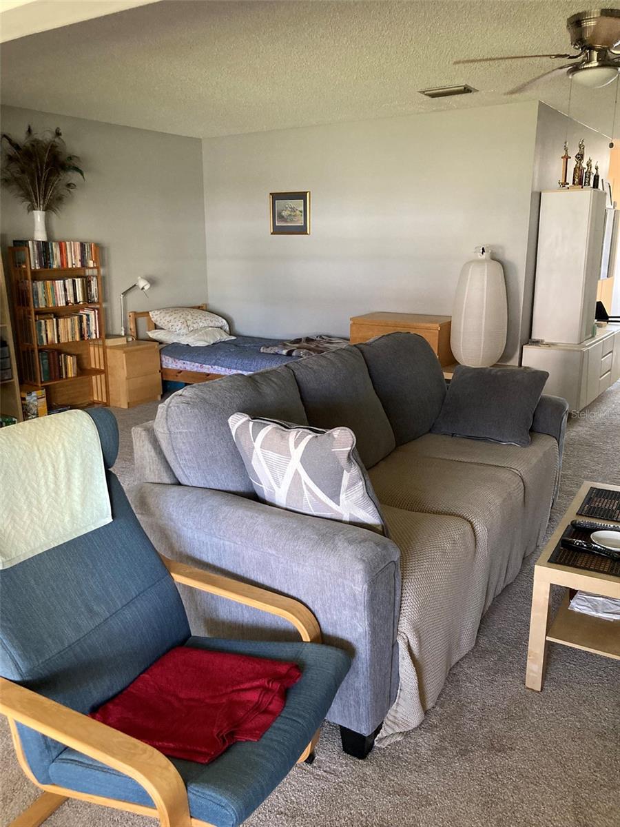 5660 80TH ST N #B107, ST PETERSBURG, FL, 33709