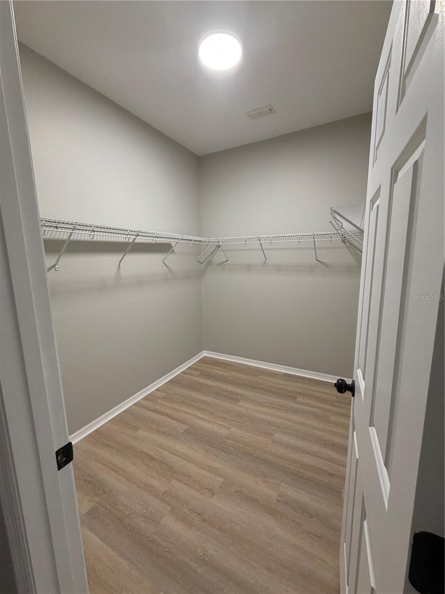 227 N JULIA AVE, DELAND, FL, 32720