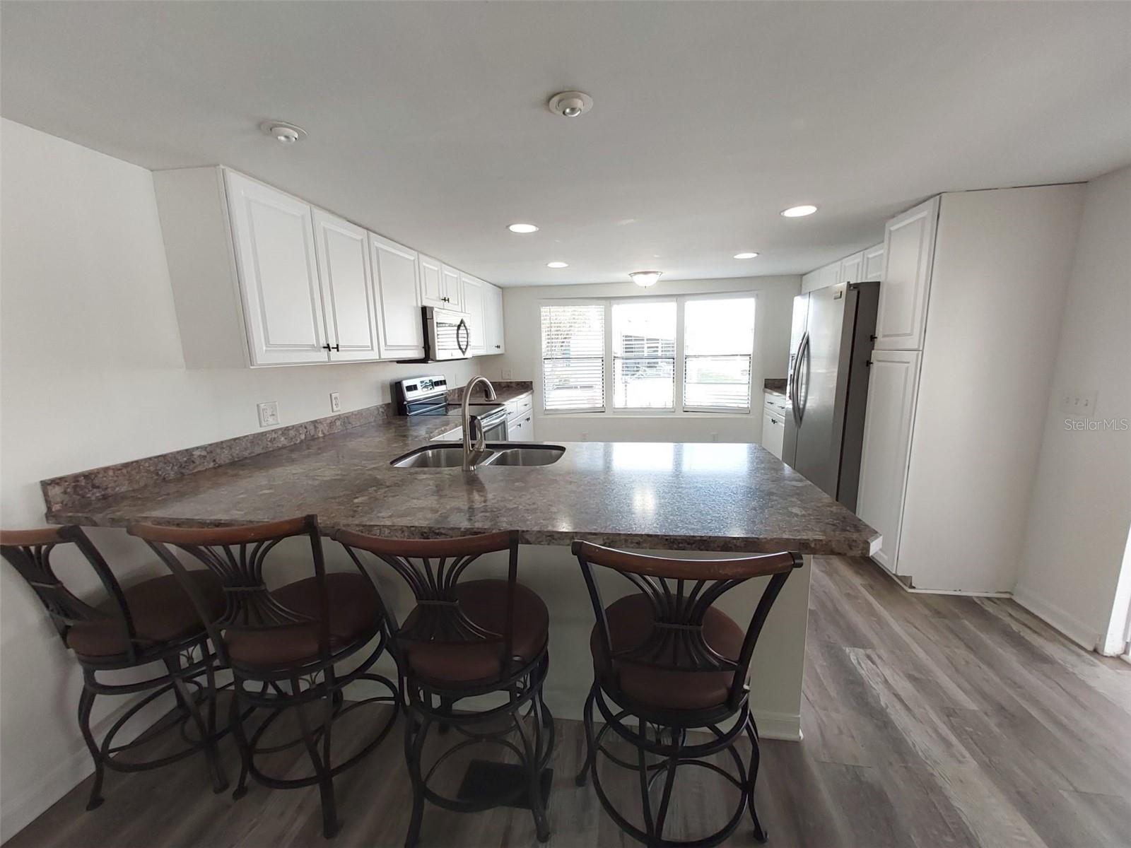 302 52ND AVENUE TER E, BRADENTON, FL, 34203