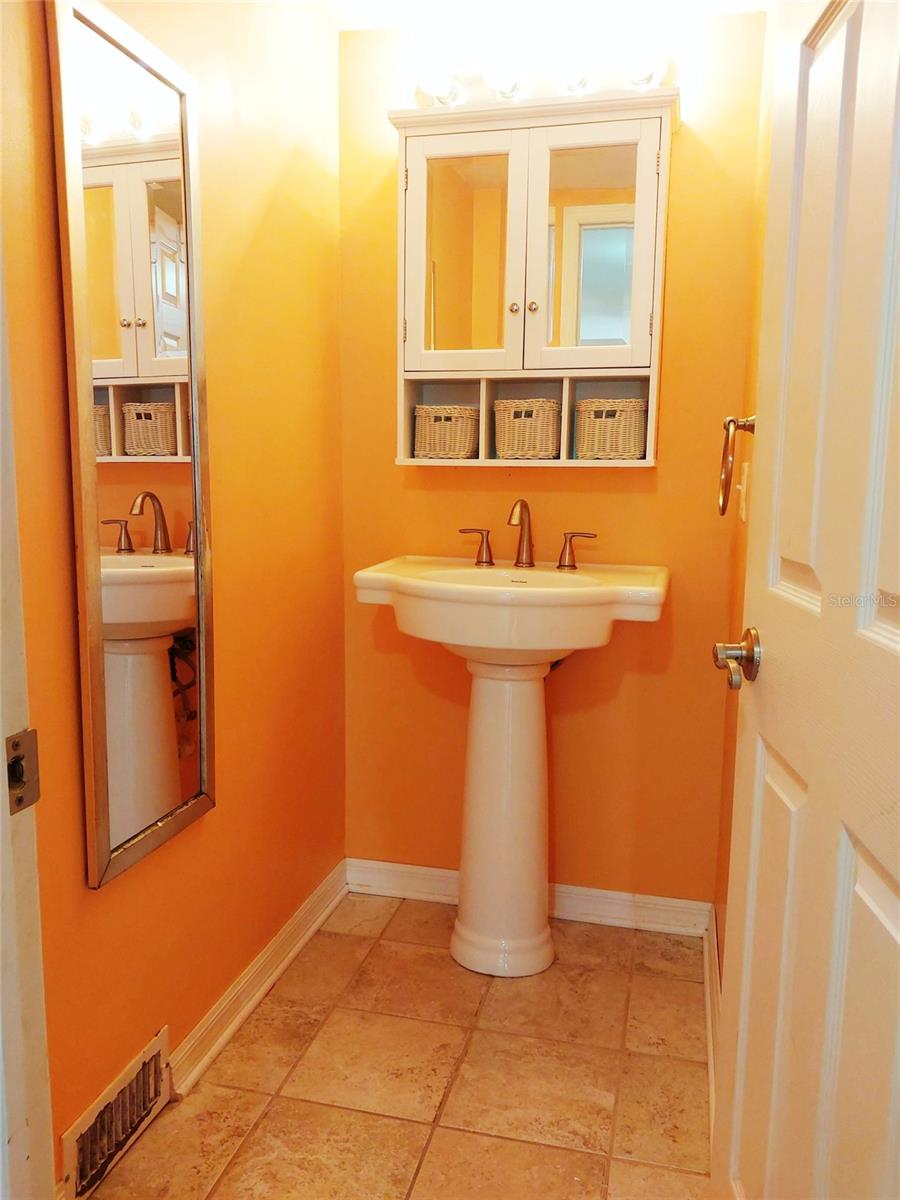 302 52ND AVENUE TER E, BRADENTON, FL, 34203