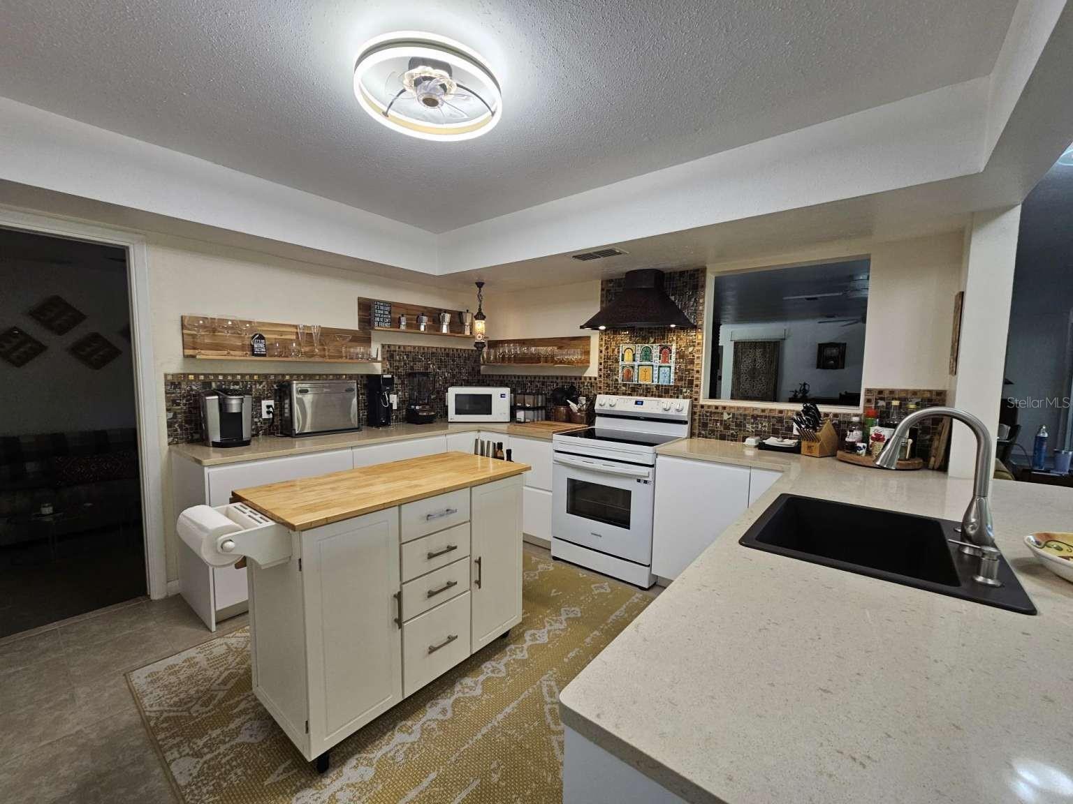 5757 SWEET CHERRY LN, LAND O LAKES, FL, 34639