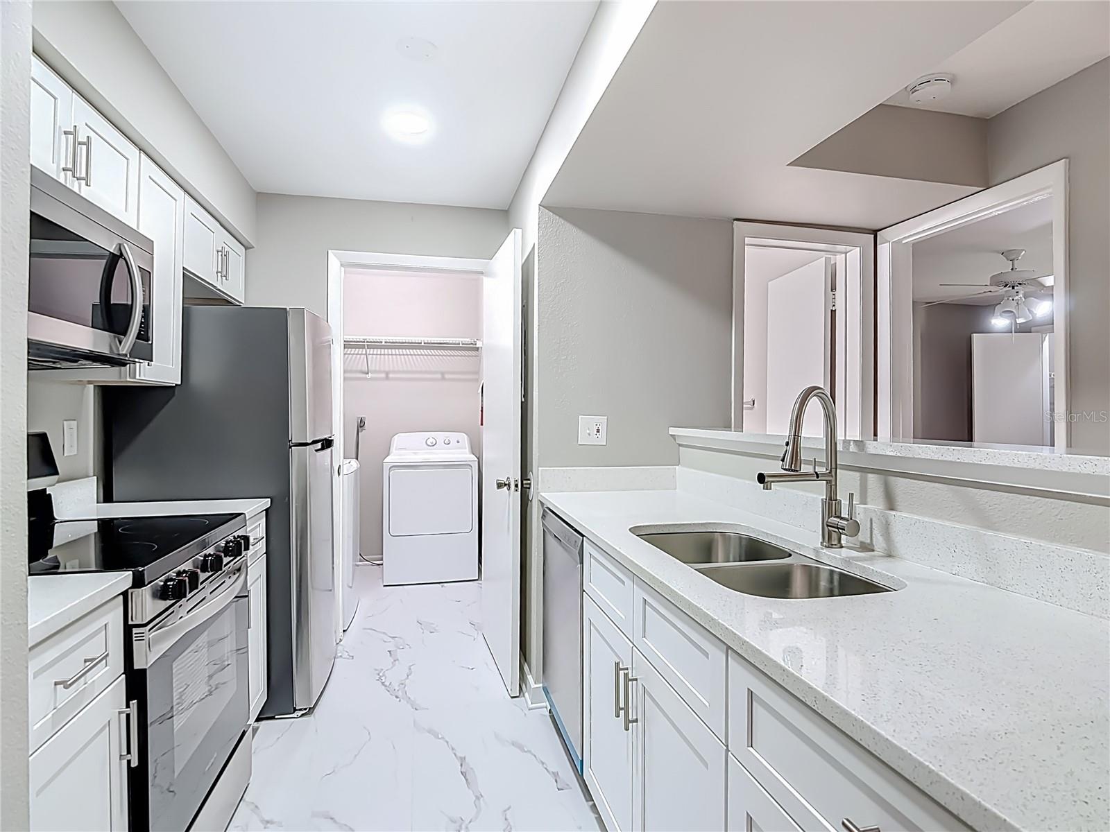 3028 PARKWAY BLVD #208, KISSIMMEE, FL, 34747