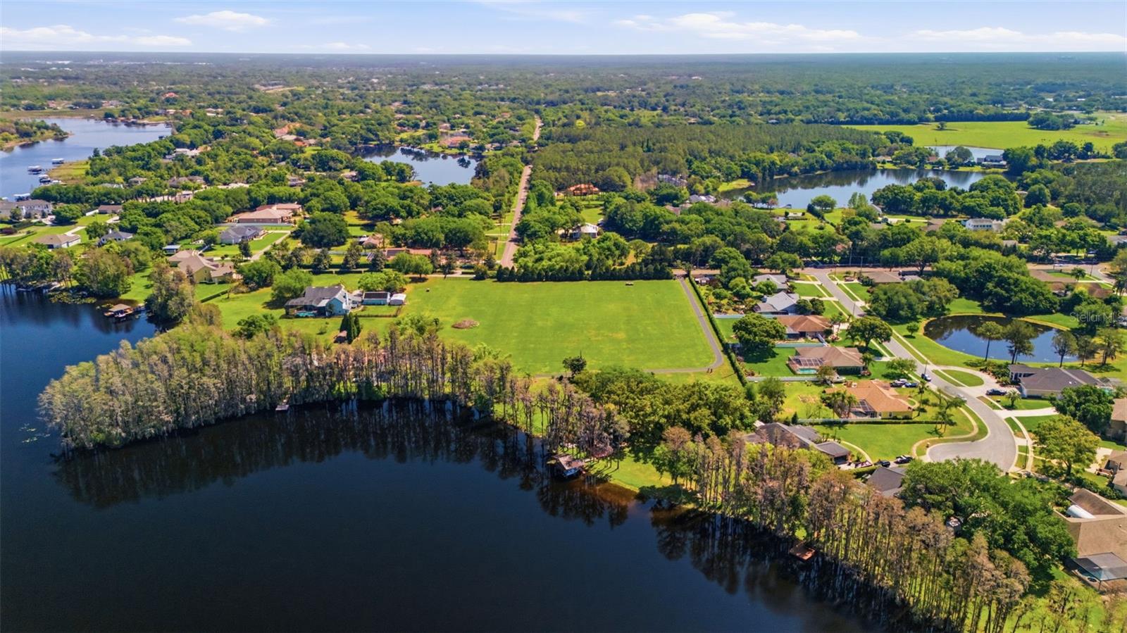 820 NEWBERGER RD, LUTZ, FL, 33549