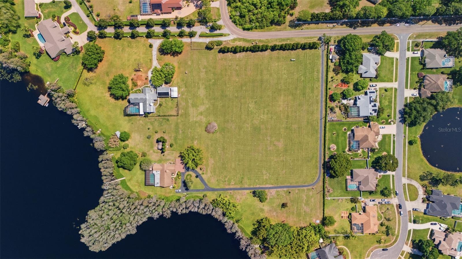 820 NEWBERGER RD, LUTZ, FL, 33549