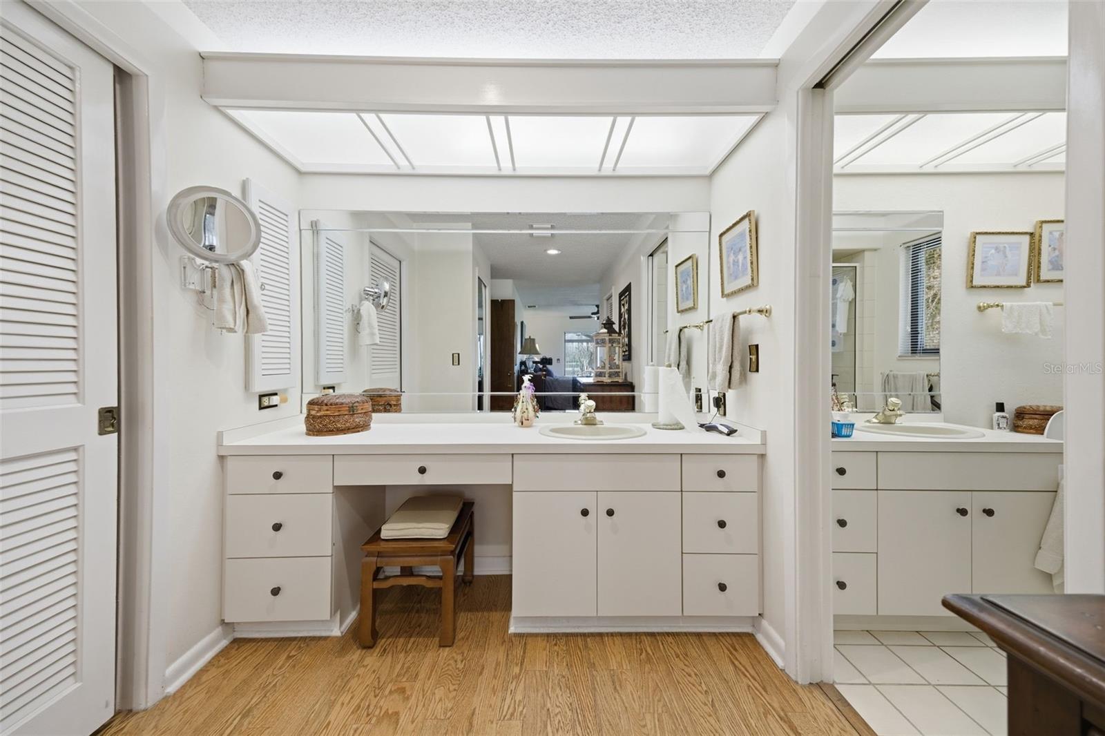 820 NEWBERGER RD, LUTZ, FL, 33549