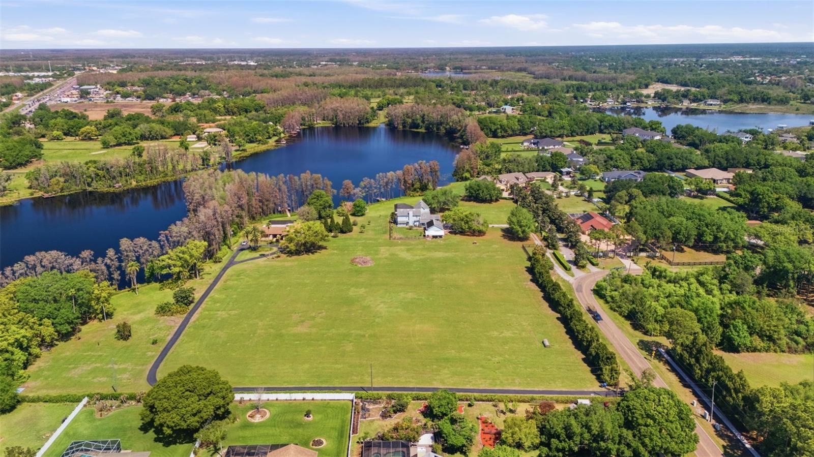 820 NEWBERGER RD, LUTZ, FL, 33549