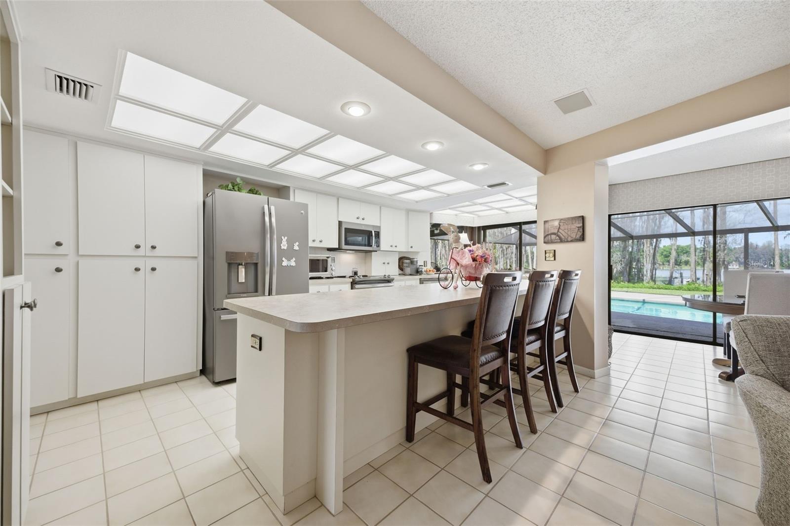 820 NEWBERGER RD, LUTZ, FL, 33549