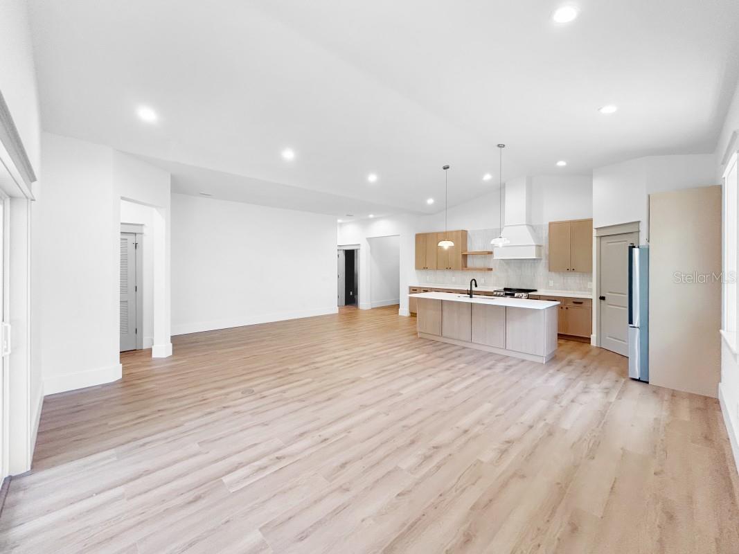 1601 GRAY ST S, GULFPORT, FL, 33707